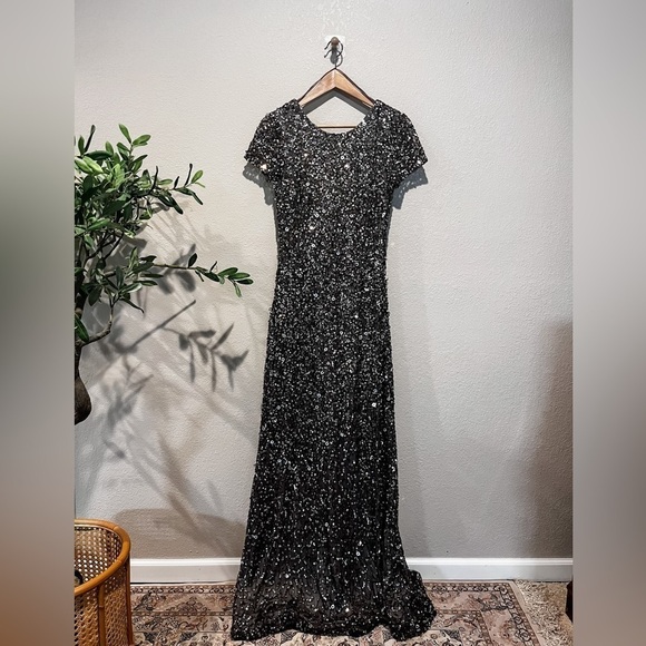 Silver Sequin Adrianna Papell Dress Women’s size 6 Wedding/Bridesmaid/Formal - Picture 4 of 8